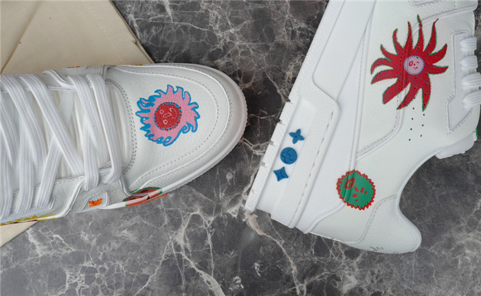 lv snekaers l0000327