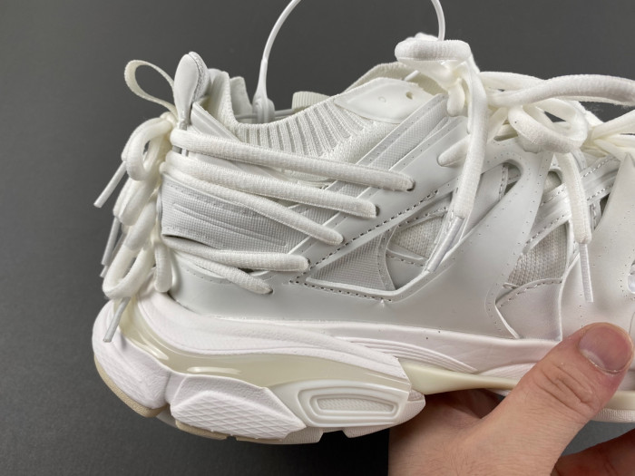 Ba*len*cia*ga track w3co1 2000