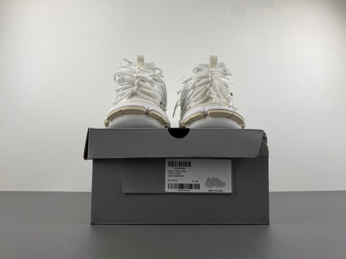 Ba*len*cia*ga track w3co1 2000