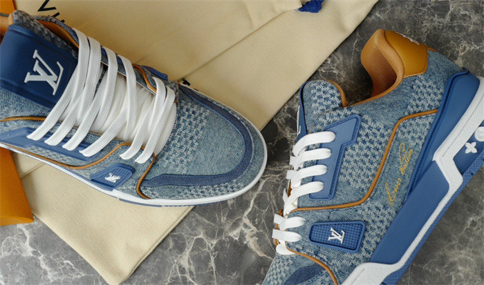 lv snekaers l0000340