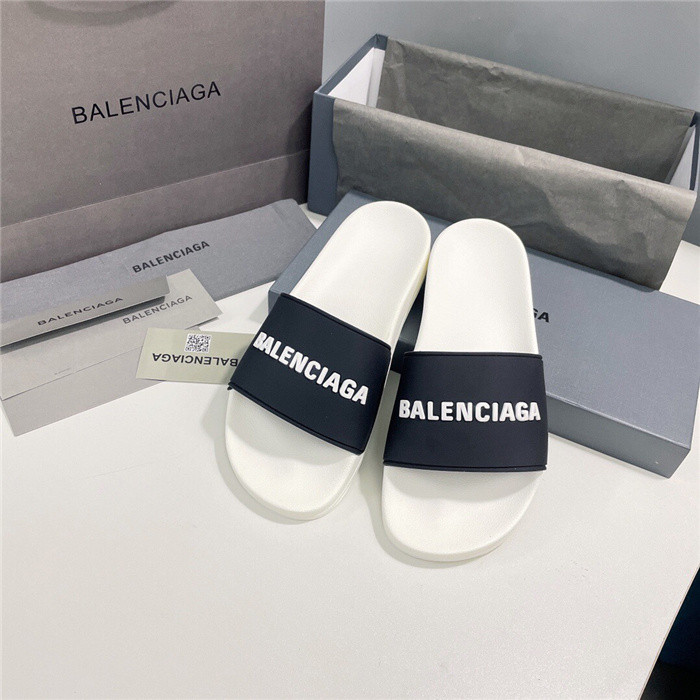 balenciag* sandal bs44