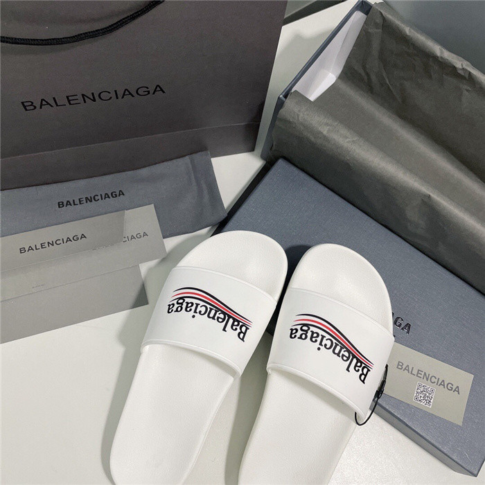 balenciag* sandal bs40