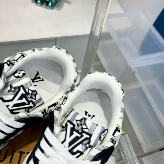 lv snekaers l0000269