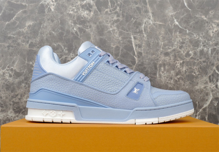 lv snekaers l0000308