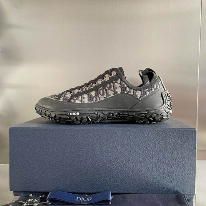 dio* sneakers b28 d002