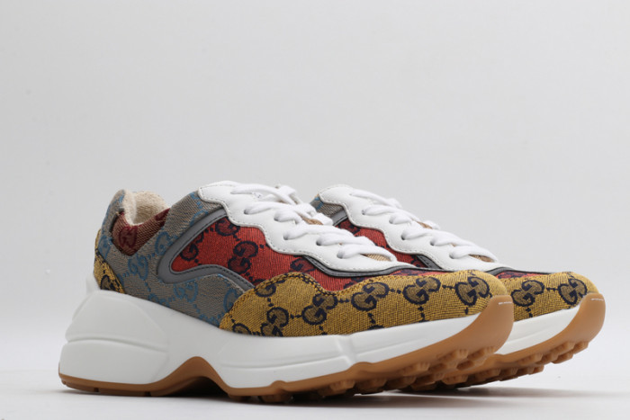 G*u*i* rhyton sneaker