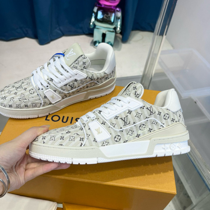 lv snekaers l0000286