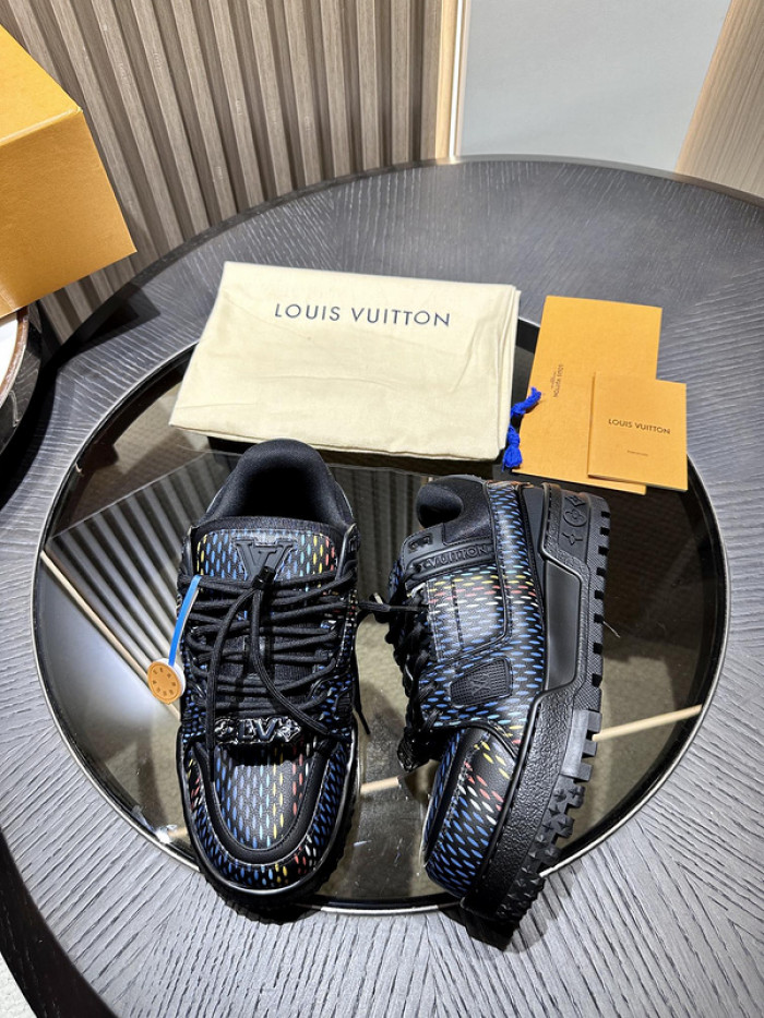 lv snekaers l0000167