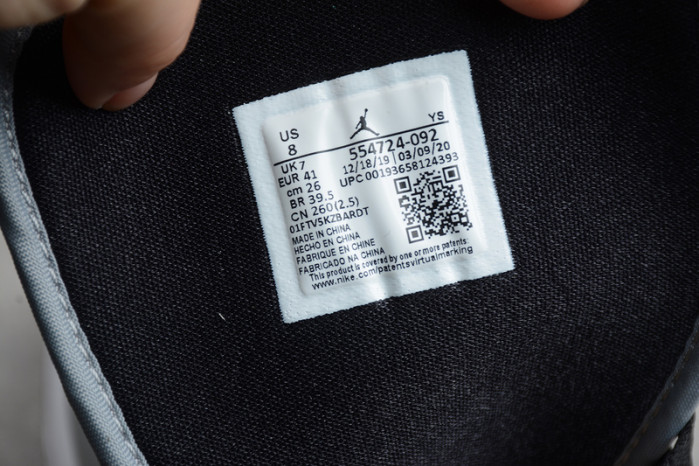 air jordan 1 mid light smoke grey 554724-092