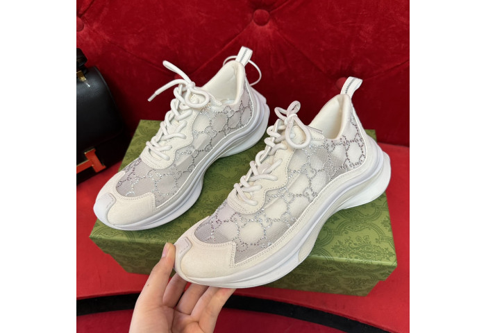 G*u*i* sneaker gc180