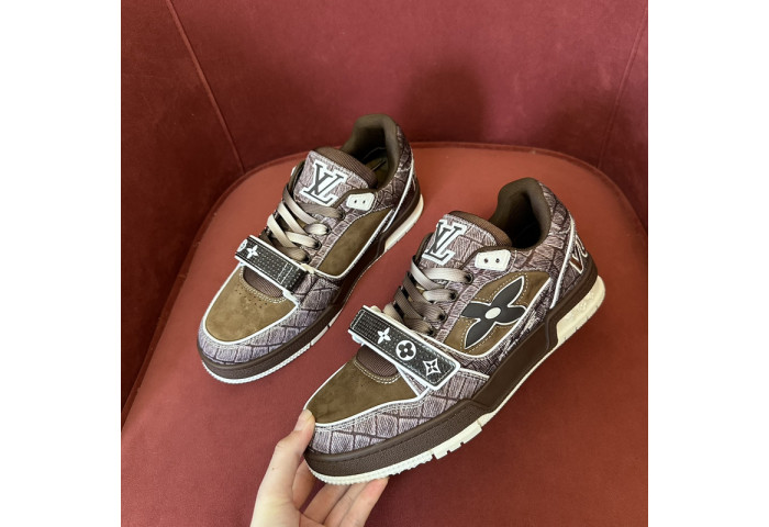 LV snekaers L0000458