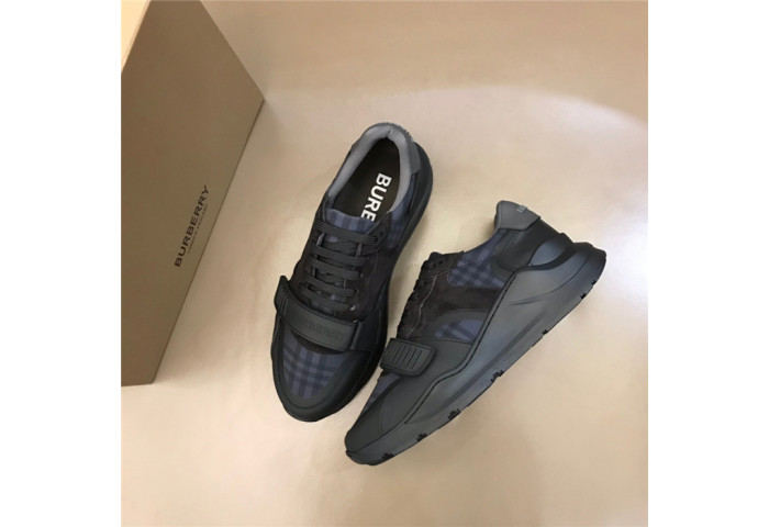 BUR*ERRY SHOES BBY19