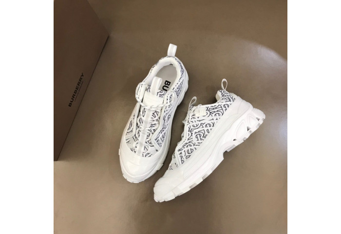 BUR*ERRY SHOES BBY63