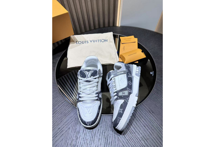 LV snekaers L0000400