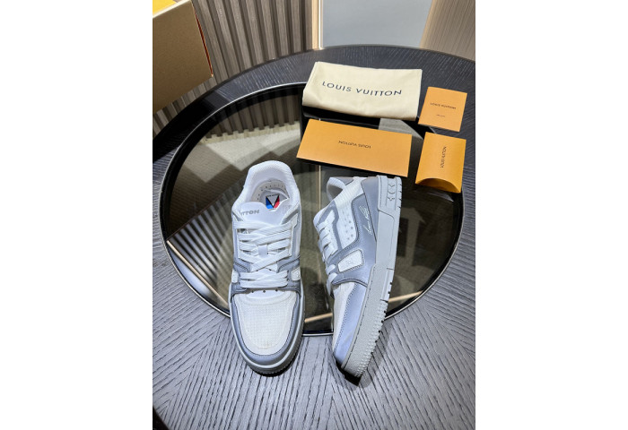 LV snekaers L0000366