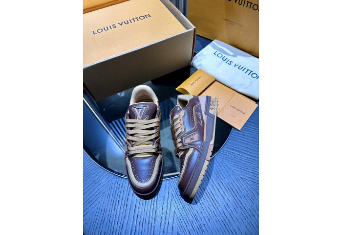 LV snekaers L0000357