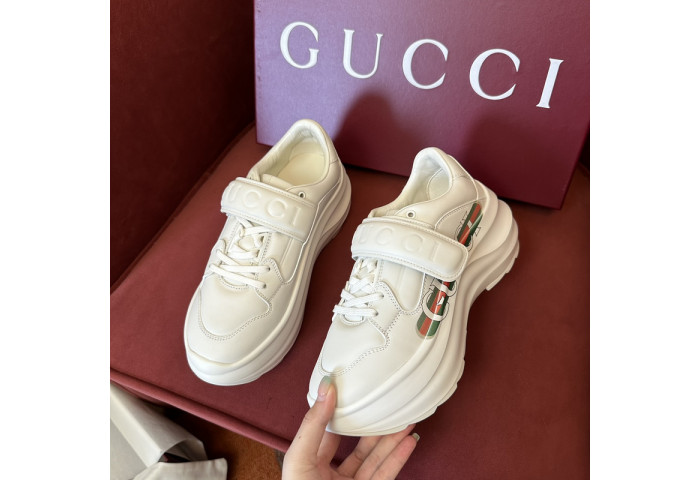 G*u*i* sneaker gc140