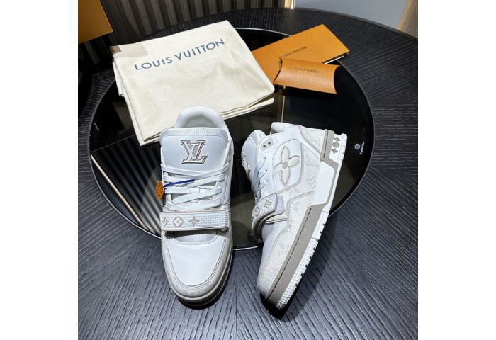 LV snekaers L0000600
