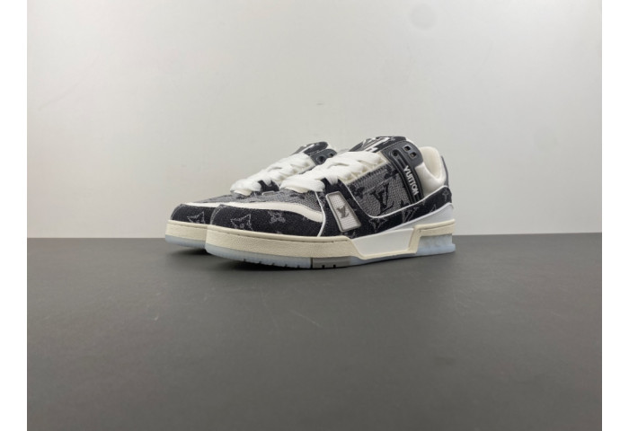 LV snekaers L0000597