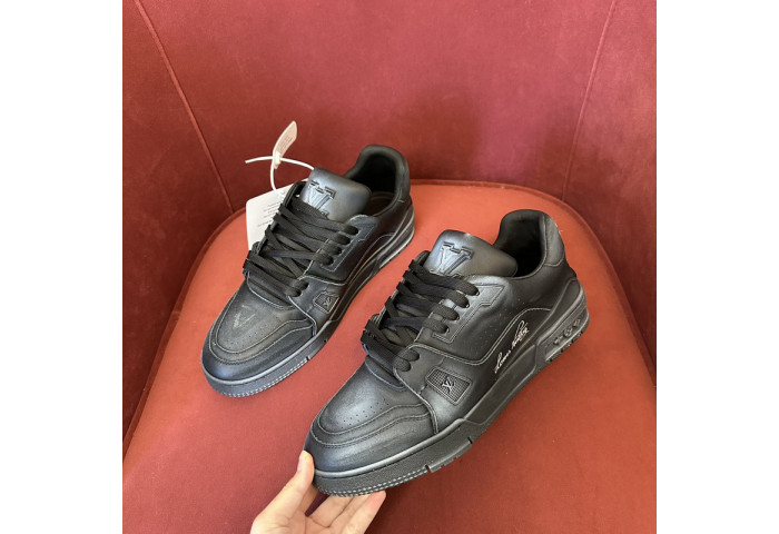 LV snekaers L0000474