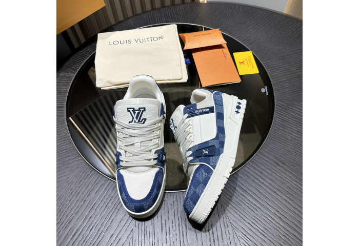 LV snekaers L0000440