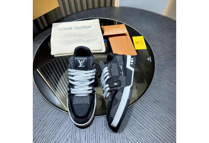 LV snekaers L0000438
