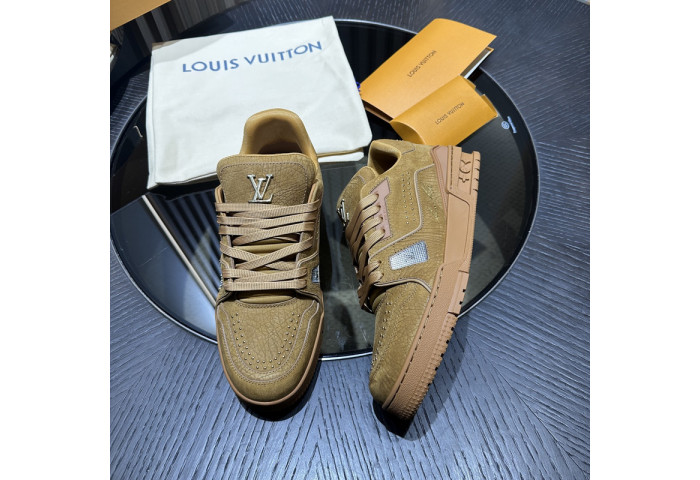 LV snekaers L0000523