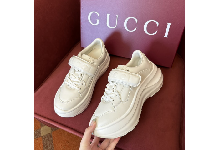 G*u*i* sneaker gc141