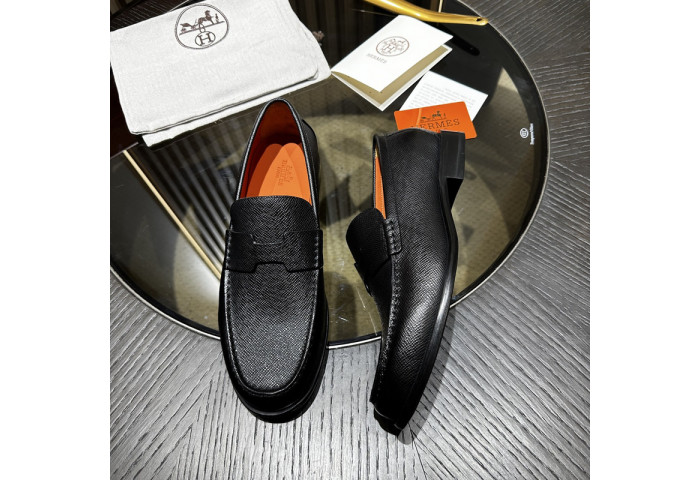 Hermes loafers HM056