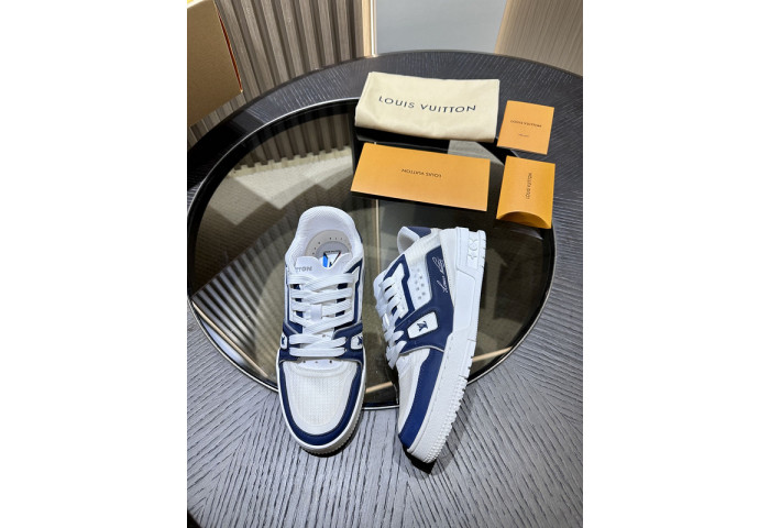 LV snekaers L0000368