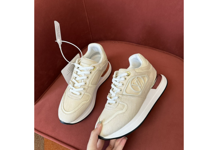 LV snekaers L0000394