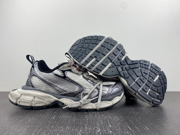 Balenciaga 3XL SNEAKER 8000083