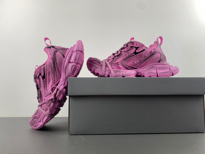 Balenciaga 3XL sneaker pop16