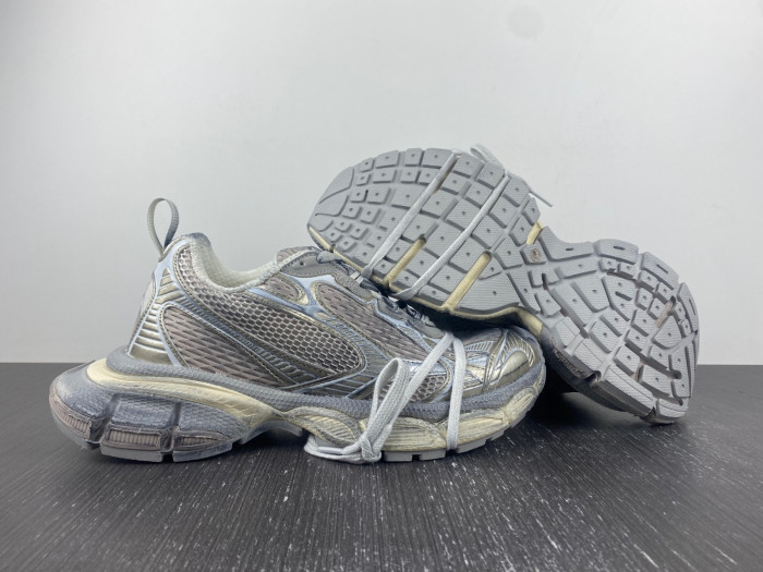 Balenciaga 3XL SNEAKER 8000072