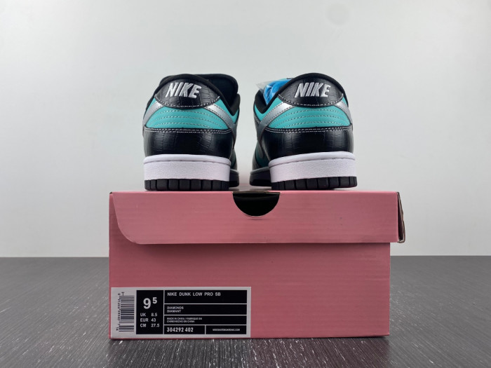 nike dunk sb low D1am0nd s*pply co. "t*f*ny" 304292-402