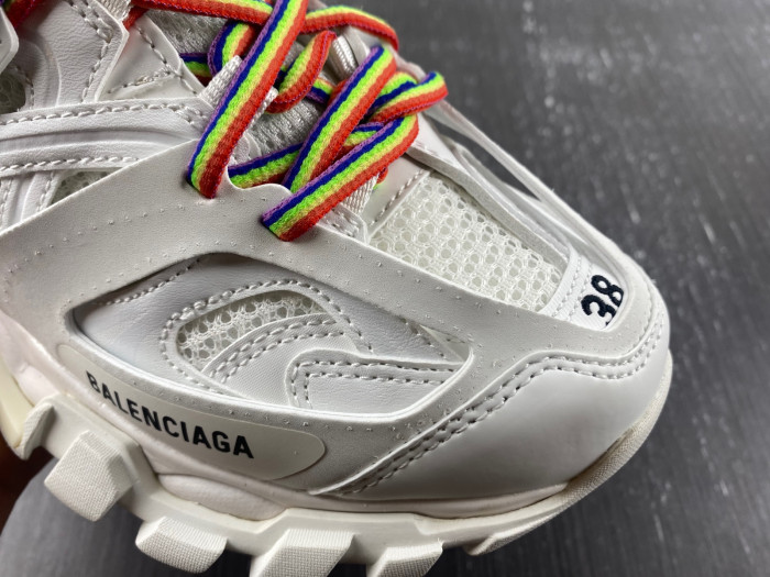 Balenciaga track 8000067