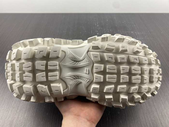 BALENCIAGA DEFENDER SNEAKER