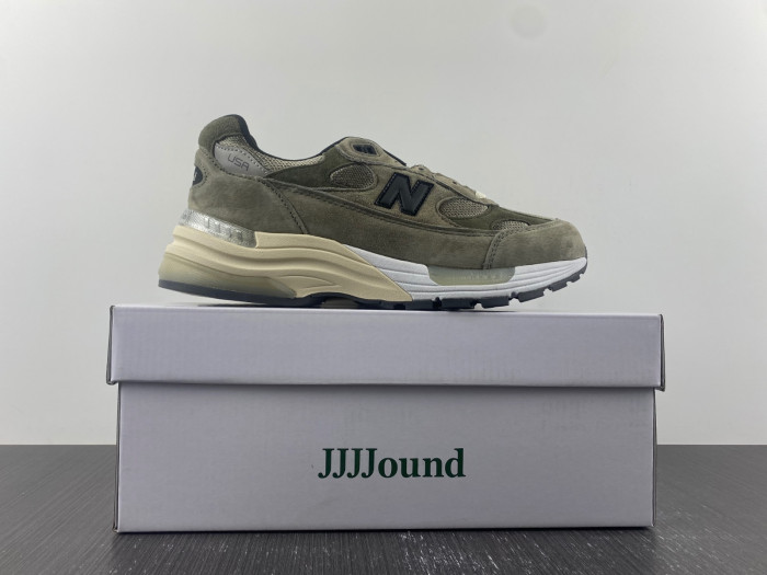 Bape x New Balance 2002R M2002RHO DFY16
