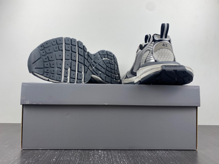 Balenciaga 3XL SNEAKER 8000083