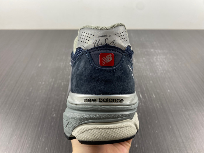Bape x New Balance 2002R M2002RHO DFY18