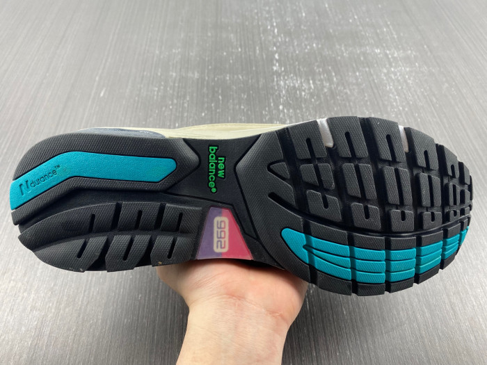 Bape x New Balance 2002R M2002RHO DFY17