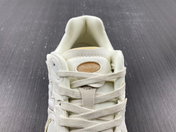 Bape x New Balance 2002R M2002RHO DFY11