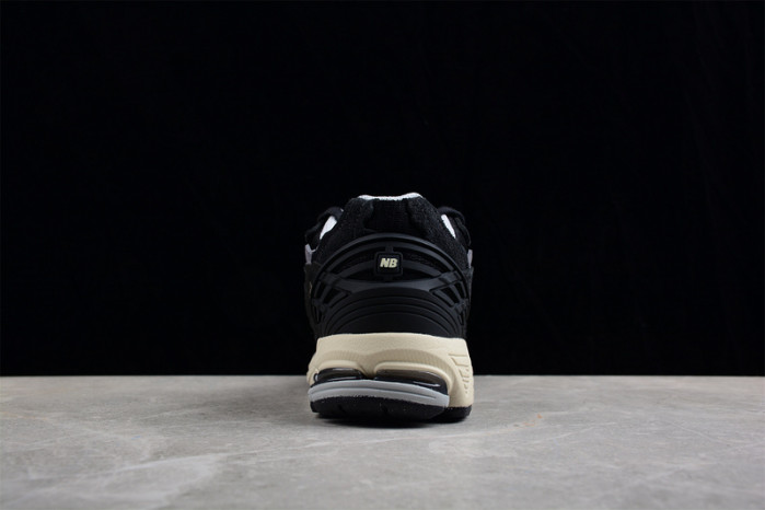 New Balance 1906 M1906DD