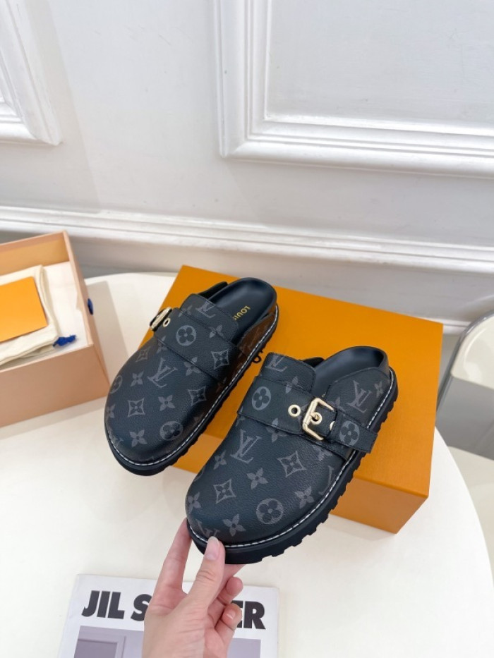 L&V sandal 244