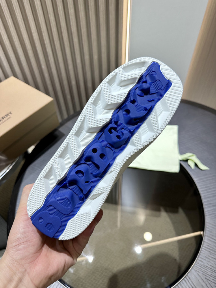 BUR*ERRY SHOES BBY84