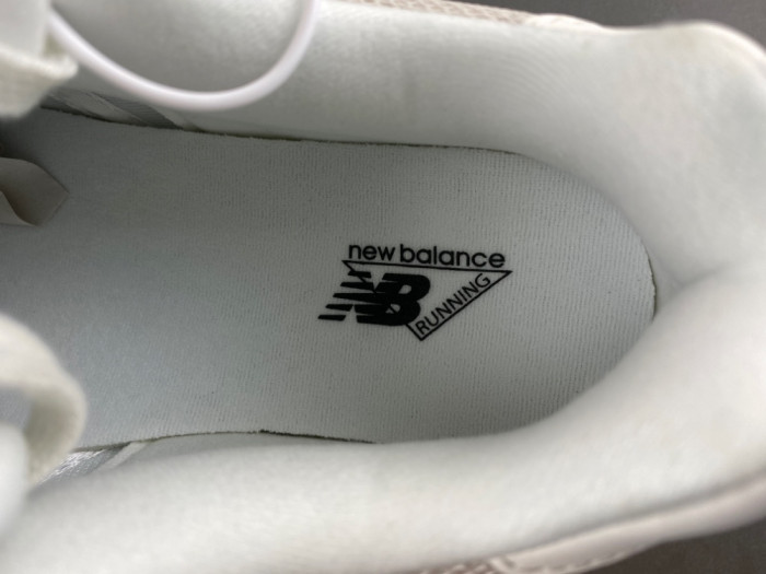 New Balance 9060 ASOS Exclusive Sea Salt U9060ASP