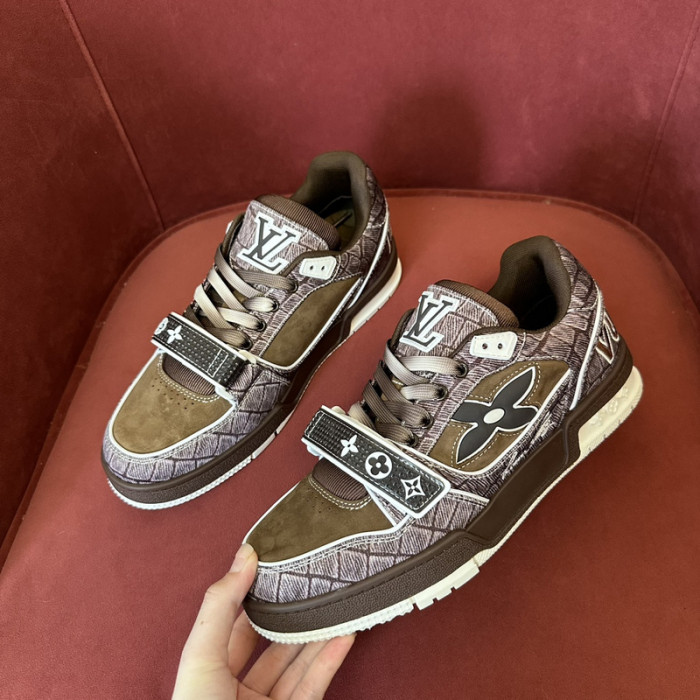 LV snekaers L0000458