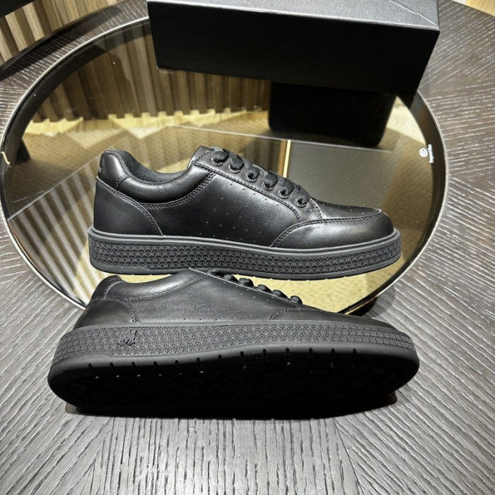 A*iri Sneakers AM237