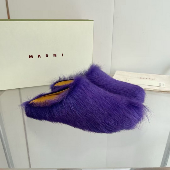 Marni Slides M004