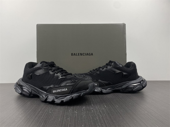 Balenciaga track W3RF1 1090